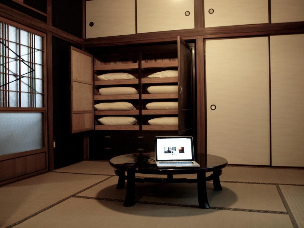 Tunnel Albergue Kitakyushu Habitación foto